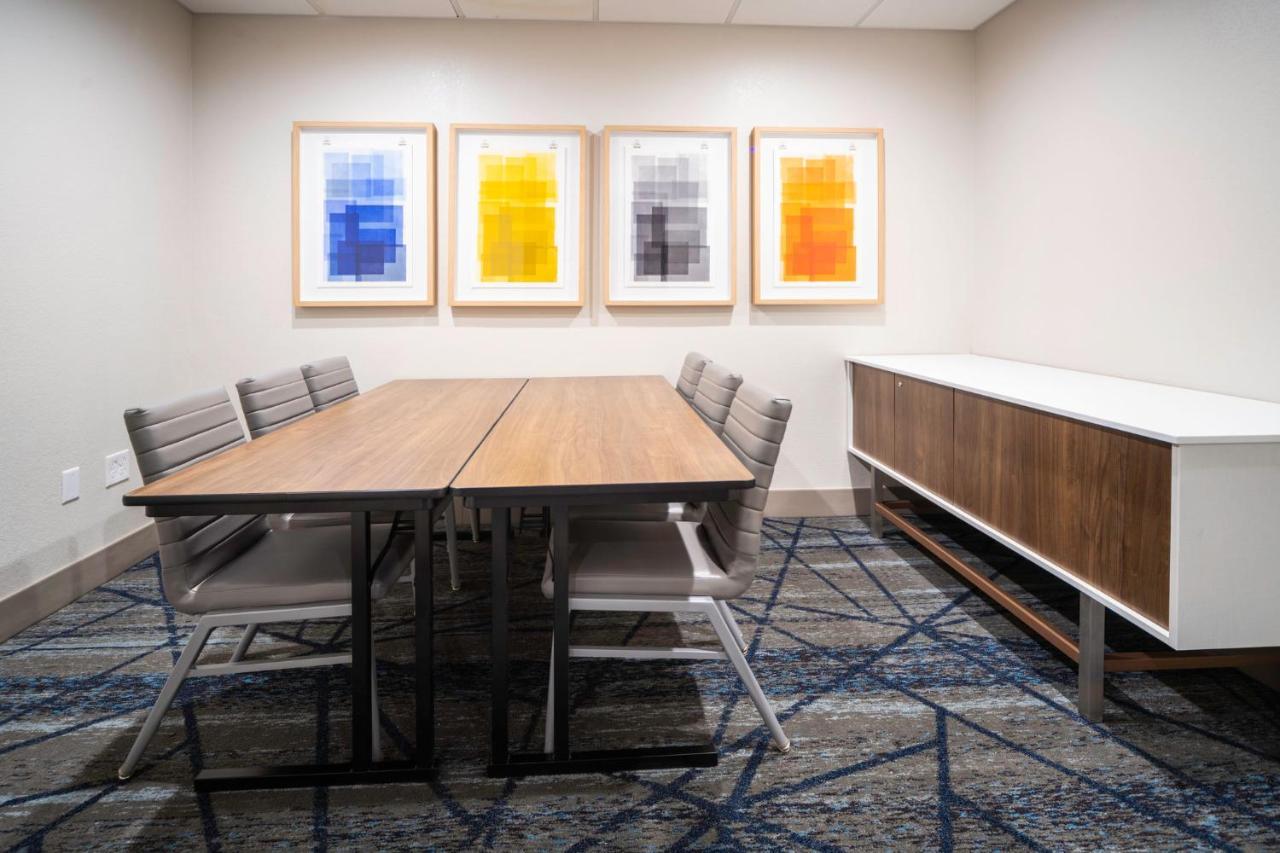Holiday Inn Express And Suites Atlanta-Johns Creek By Ihg Екстер'єр фото